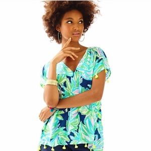 Lilly Pulitzer Sydney Resort Navy Uptown Trunk Caftan Tassel Shirt - S/M